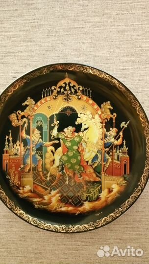 Декоративная тарелка Палех Золотая уздечка