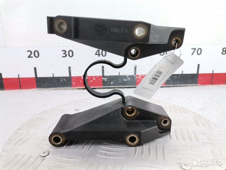 Кронштейн гидроусилителя Ford Focus 1998