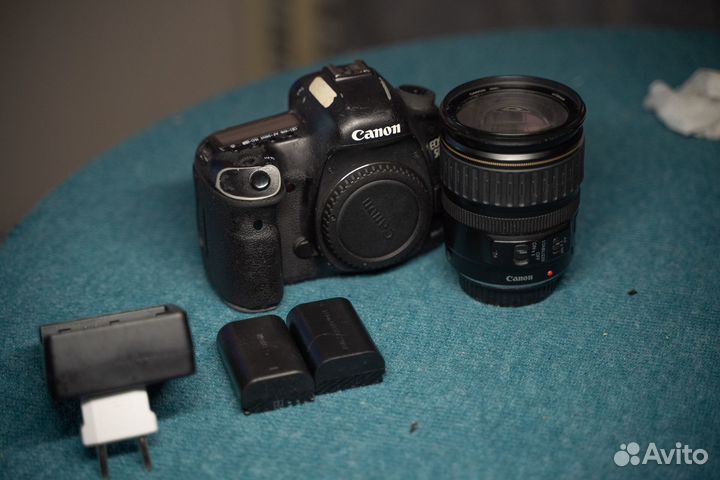 Canon eos 5d Mark iii body + Ultrasonic 28-135