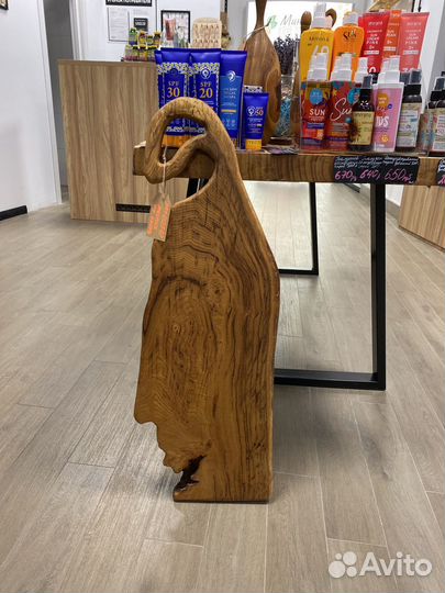 Доска разделочная ручной работы каштан интерьерная