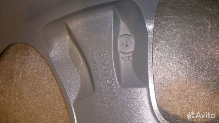 Диски Jaguar Volans R20. Новые. C2Z2652 - C2Z2653