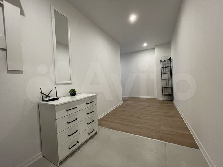 2-к. квартира, 70 м², 4/9 эт.