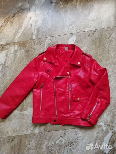 Кожаная куртка для девочки 128