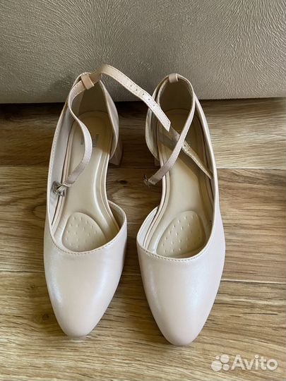 Туфли женские