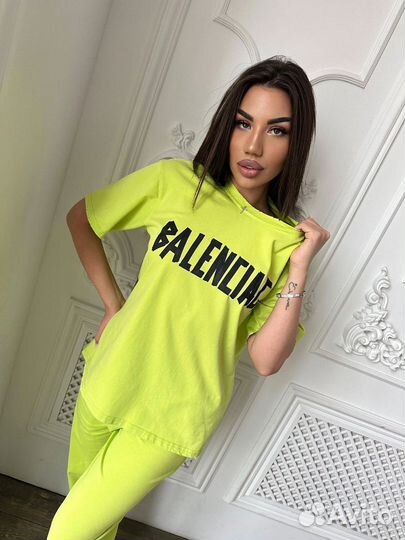 Женская одежда