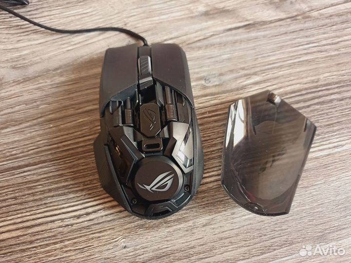 Игровая мышь Asus ROG Chakram Core