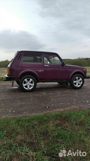 LADA 4x4 (Нива) 1.7 МТ, 2001, 148 000 км