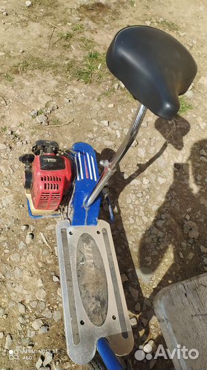 Бензиновый самокат