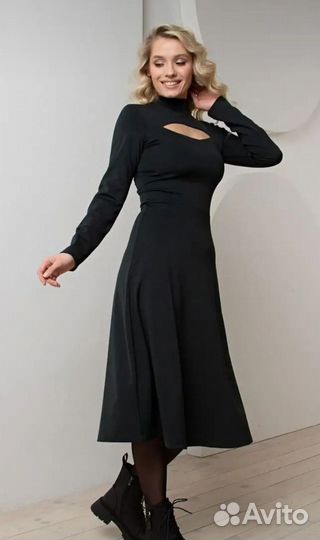Платье женское 42 44