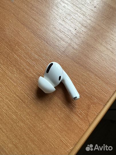Airpods pro 1 правый наушник