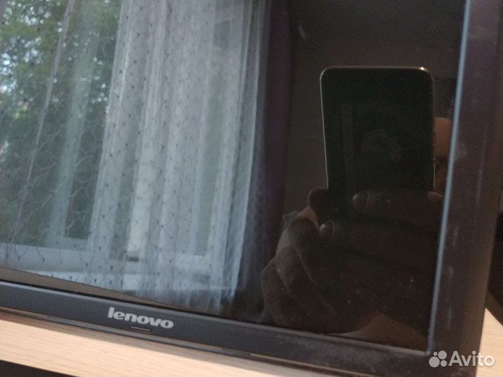 Ноутбук lenovo