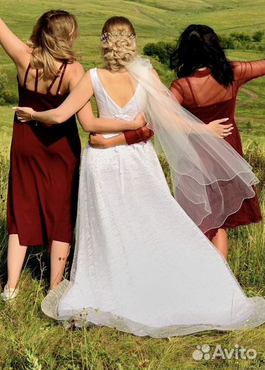 Платье свадебное 42 размер