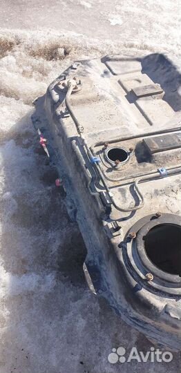 Бензобак mitsubishi lancer 9 1.6 бензин