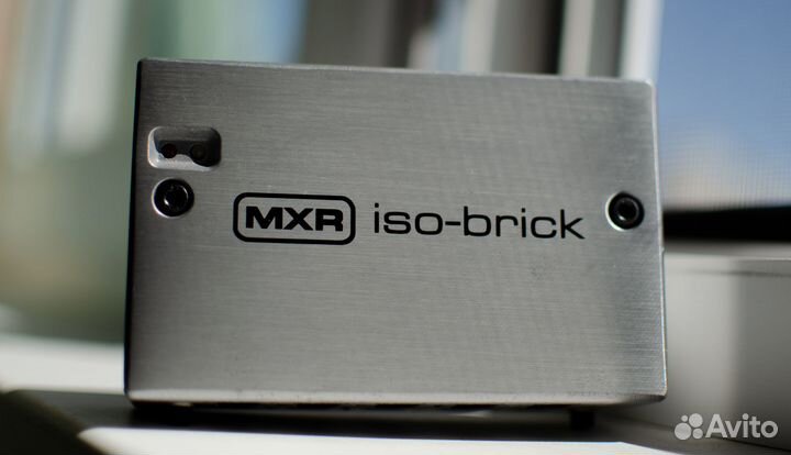 MXR ISO Brick M238 - блок питания гитарный