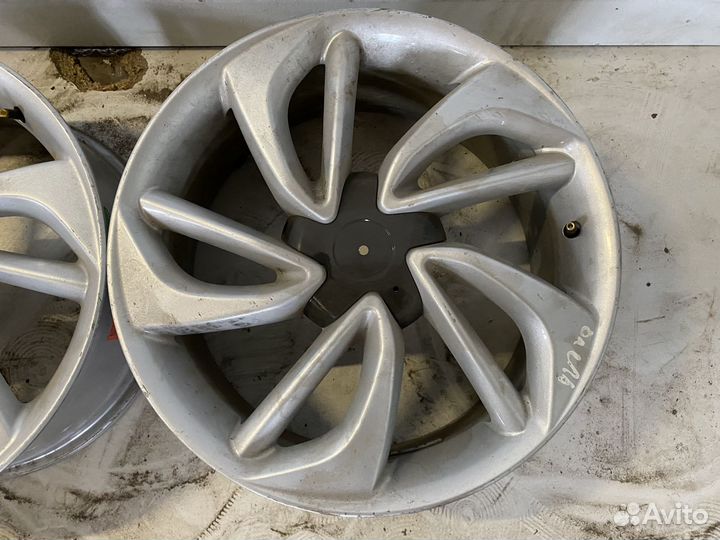 Диски литые R18