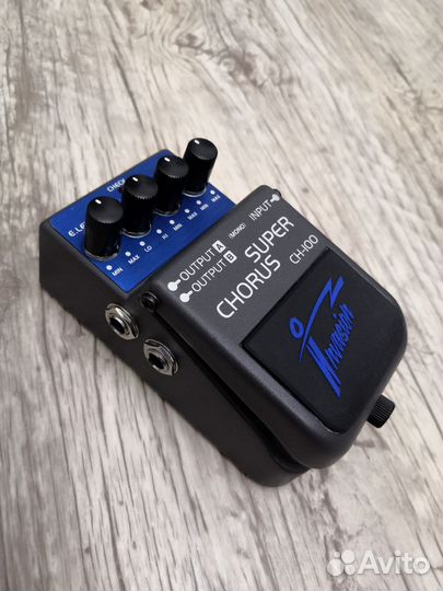 Гитарная педаль Chorus