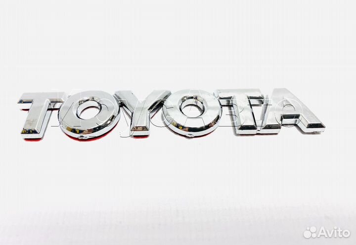 Орнамент шильдик эмблема на авто toyota 9 см