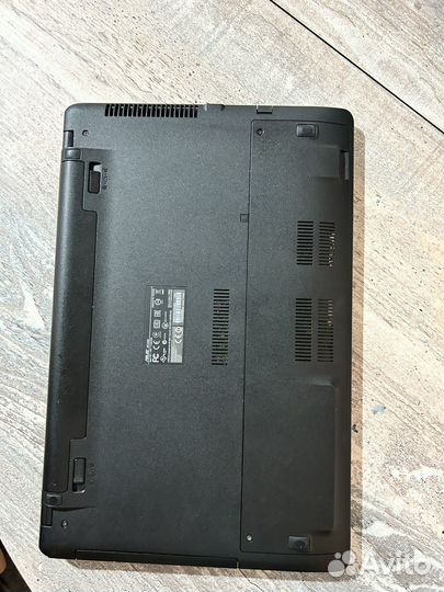 Ноутбук Asus x550c
