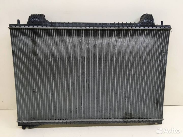 Радиатор охлаждения двигателя Jaguar XE 760 2014-2