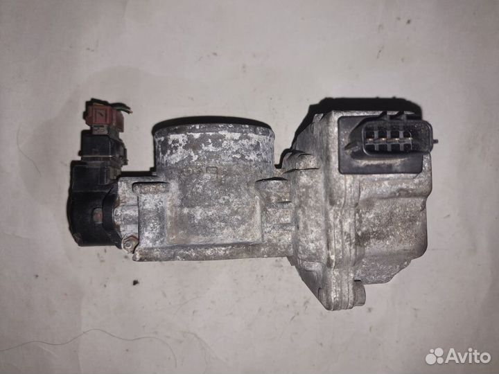 Дроссельная заслонка Mitsubishi 4G64 EAC65-001