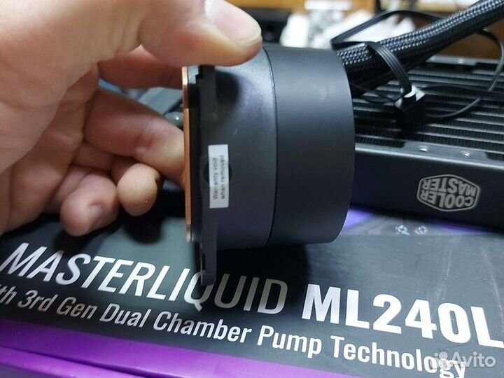 Водяное охл. Cooler Master ml240 не работает