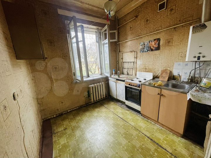 2-к. квартира, 59 м², 1/2 эт.