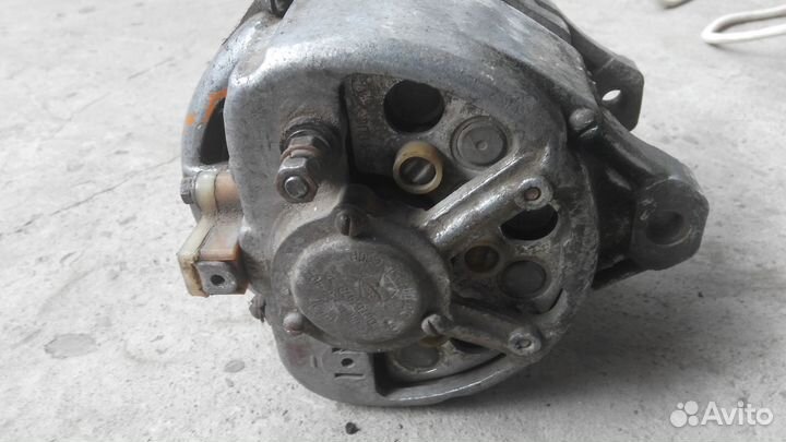 Генератор Г250Ж1 12В 40А