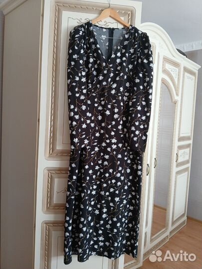 Много женской одежды 48, 50, 52