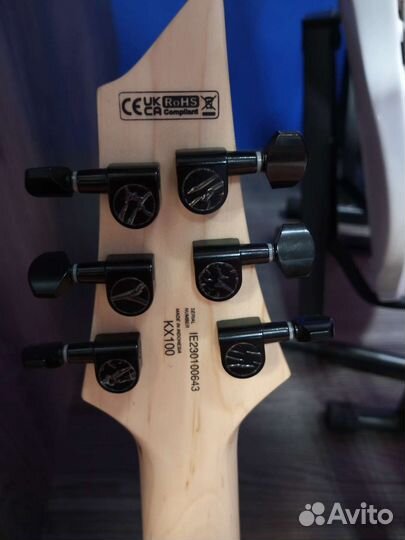 Электрогитара суперстрат Cort KX100