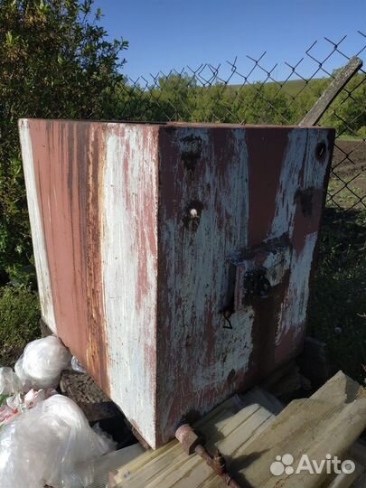 Емкость для воды металлическая