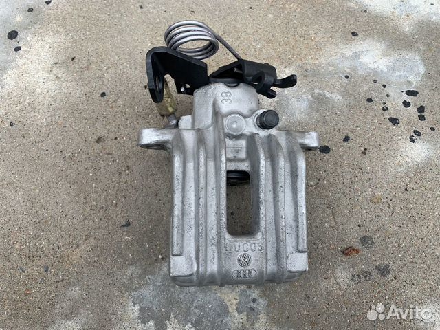 Суппорт задний правый Audi A6 C5 quattro