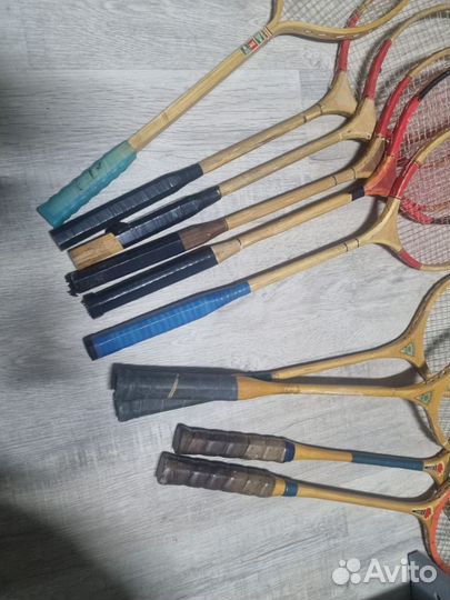 Ракетка для бадминтона