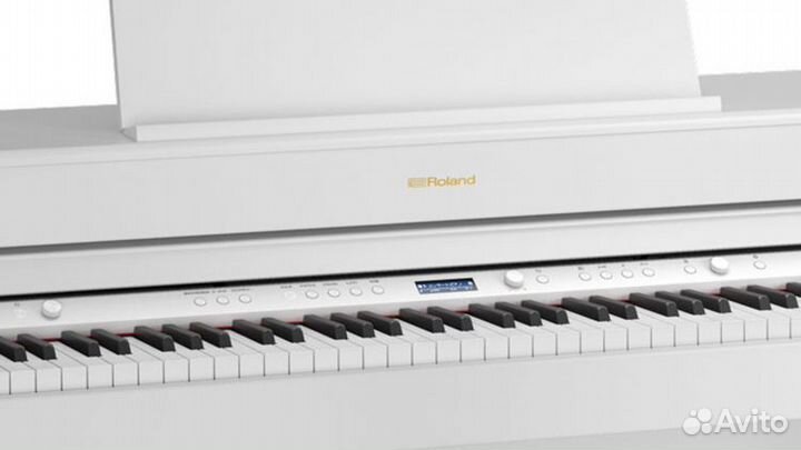 Roland HP702-WH новое цифровое пианино