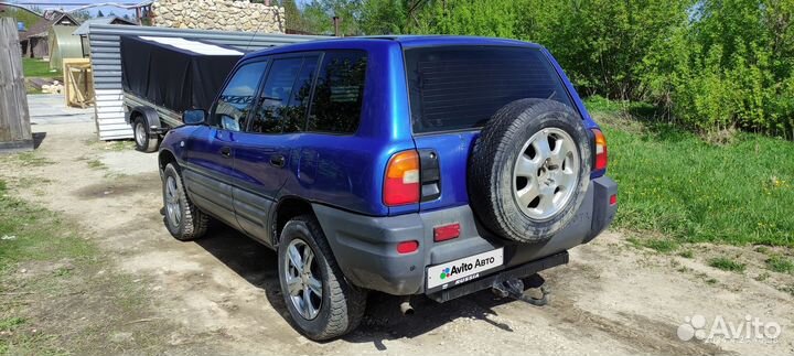 Toyota RAV4 2.0 AT, 1995, 308 000 км