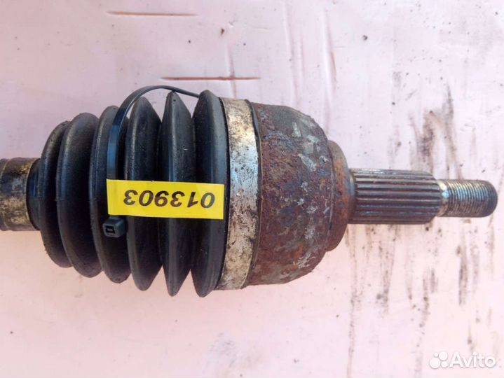 Полуось передняя левая (приводной вал, шрус) Renau