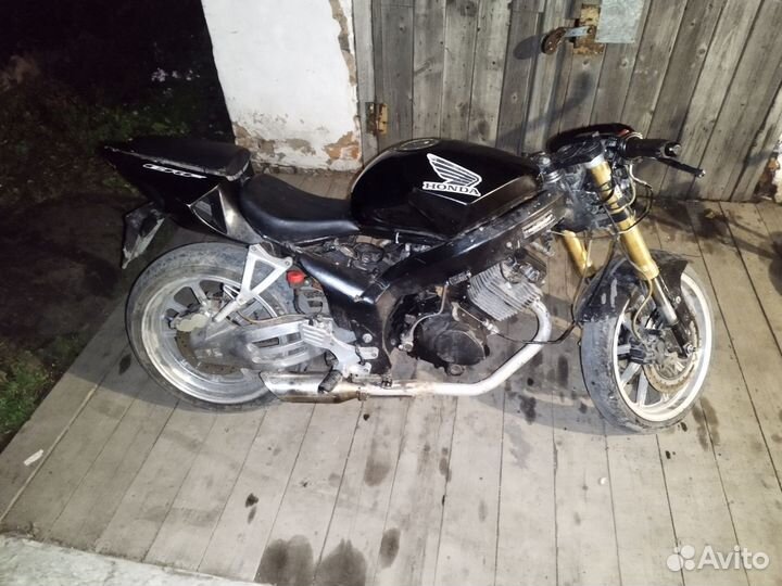 Мотоцикл 250