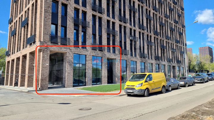 Сдам торговое помещение, 92 м²