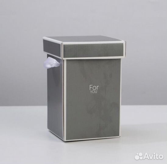 Пдарочная коробка для цветов