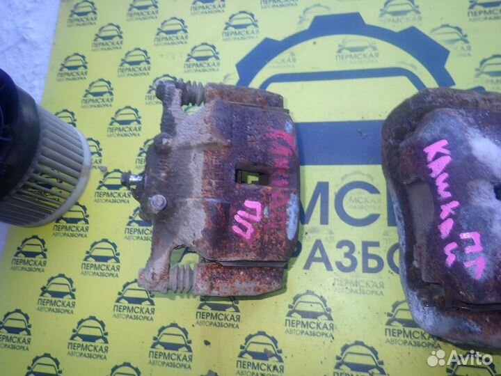 Суппорт передний Nissan Qashqai (J10) 2006-2014