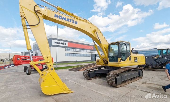 Гусеничный экскаватор Komatsu PC300-8, 2011