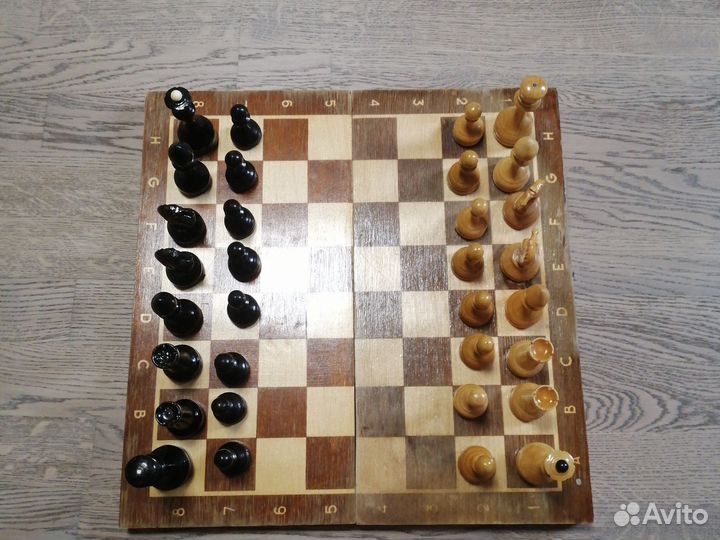 Шахматы деревянные