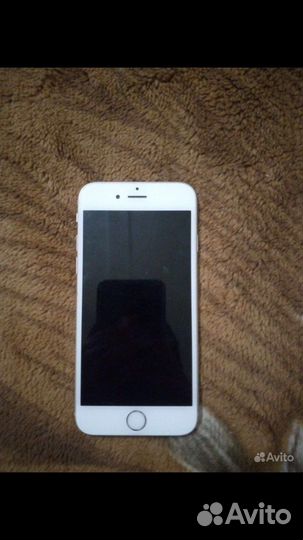Телефон iPhone 6s