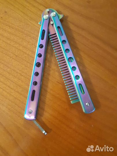 Нож бабочка расческа