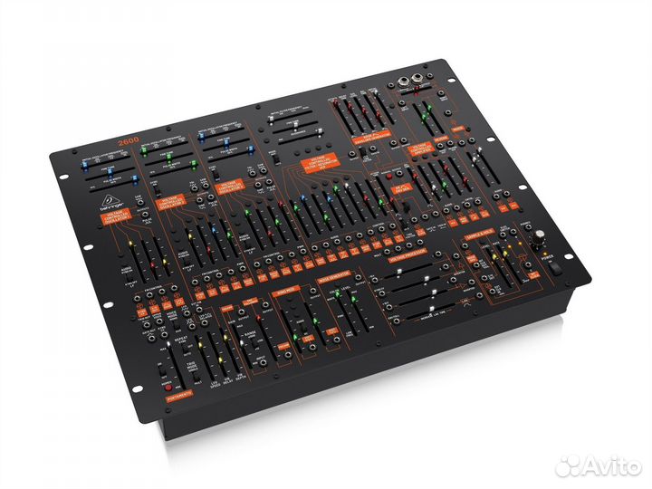 Behringer 2600 рэковый синтезатор
