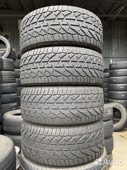 Tigar Winter 235/45 R18 98V