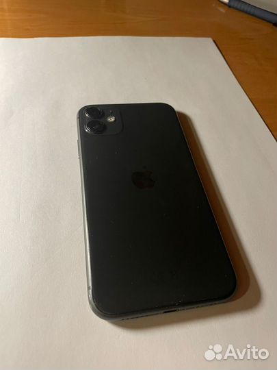 iPhone 11, 64 ГБ