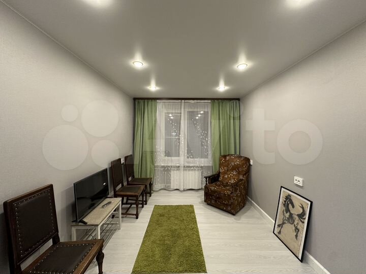 2-к. квартира, 44 м², 1/9 эт.