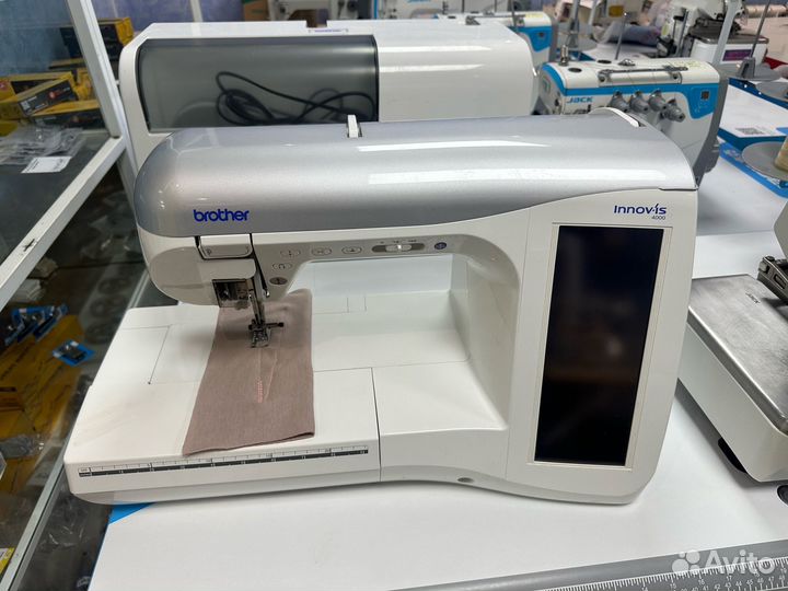 Швейно-вышивальная машина Brother innov is 4000