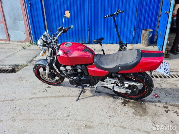 Мотоцикл Suzuki gsx400 impuls