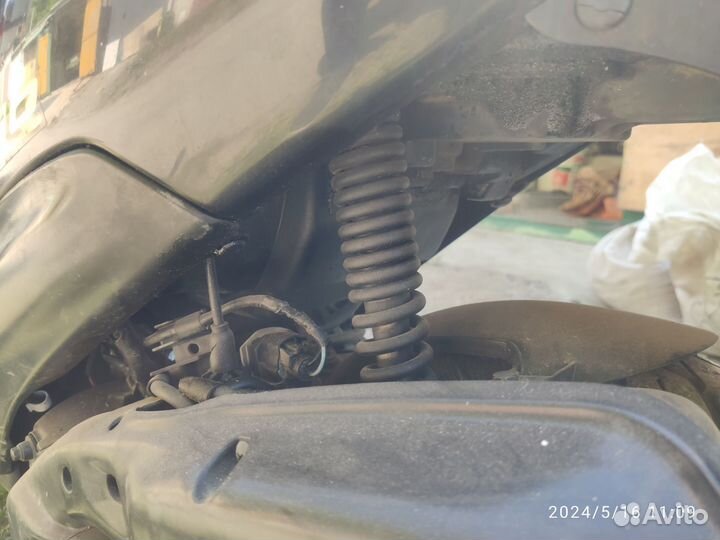 Мотороллер honda DIO